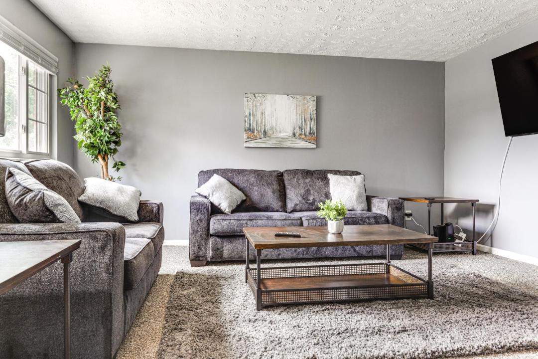 Photo of Livingroom in Dayton