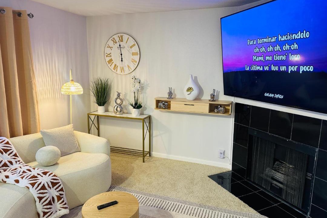Photo of Livingroom in Glendale