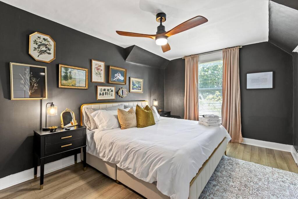 Photo of Bedroom in Georgetown