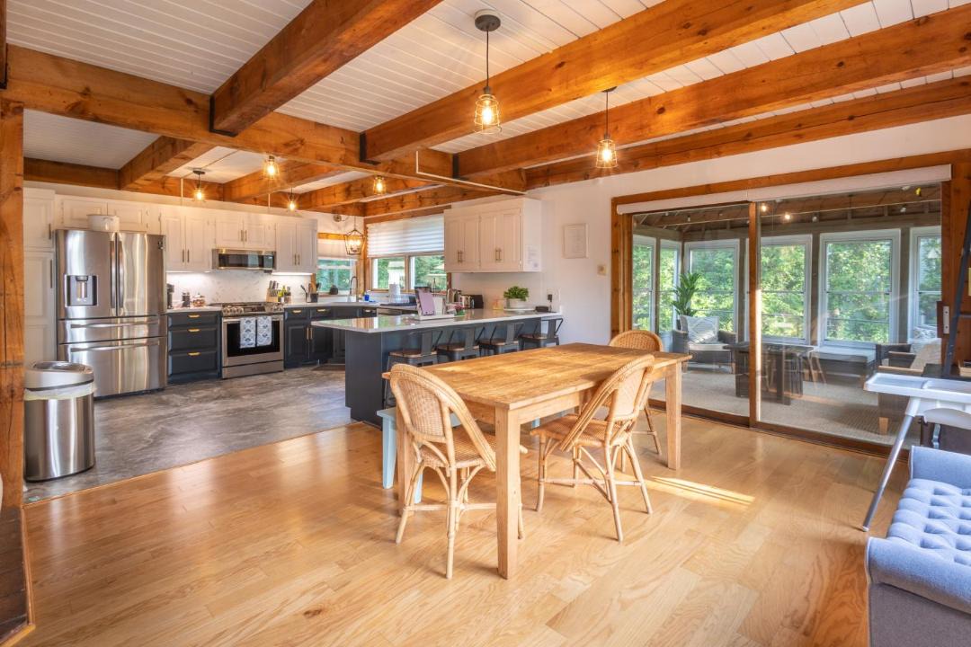 Photo of Livingroom in Mashpee