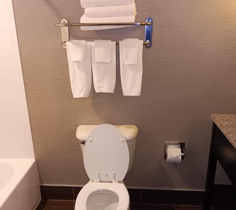 Photo of Bathroom in Derrick City