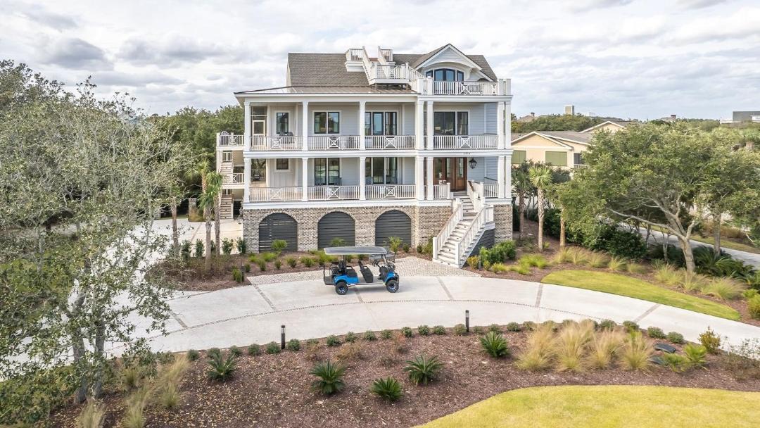 Photo of Patio Balcony in Debordieu Colony