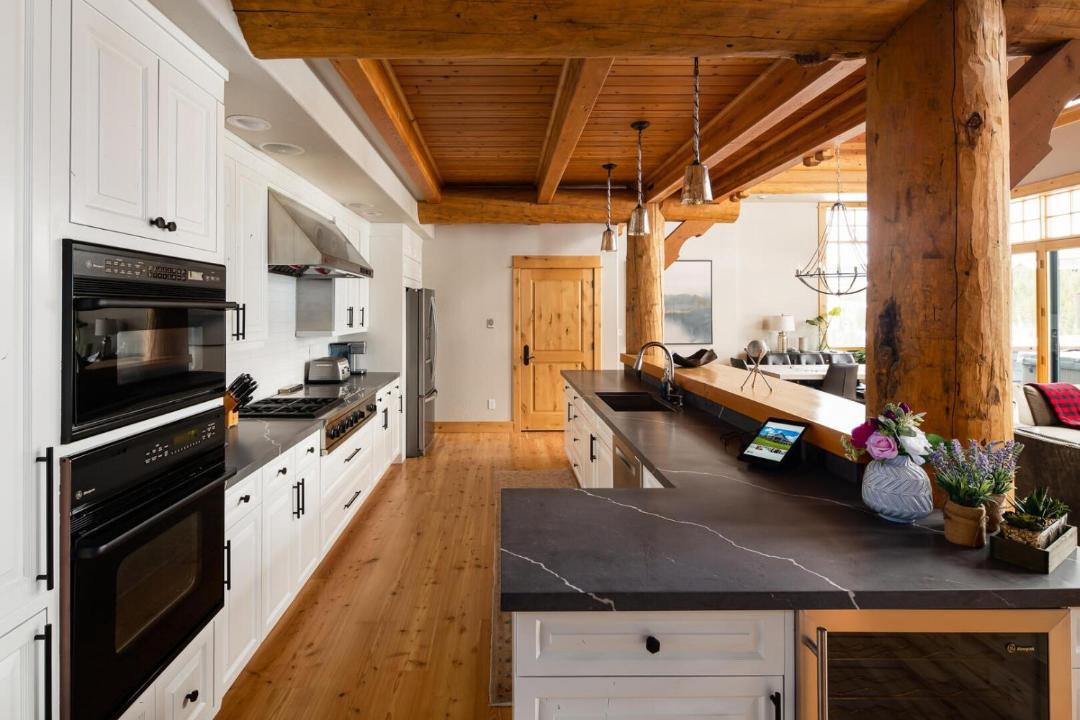 Photo of Kitchen in Saddle Ridge