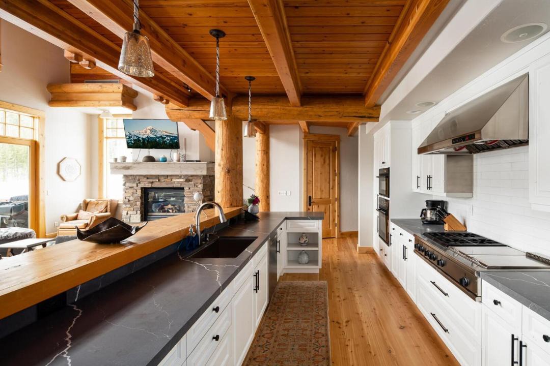 Photo of Kitchen in Saddle Ridge