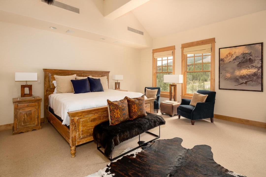 Photo of Bedroom in Saddle Ridge