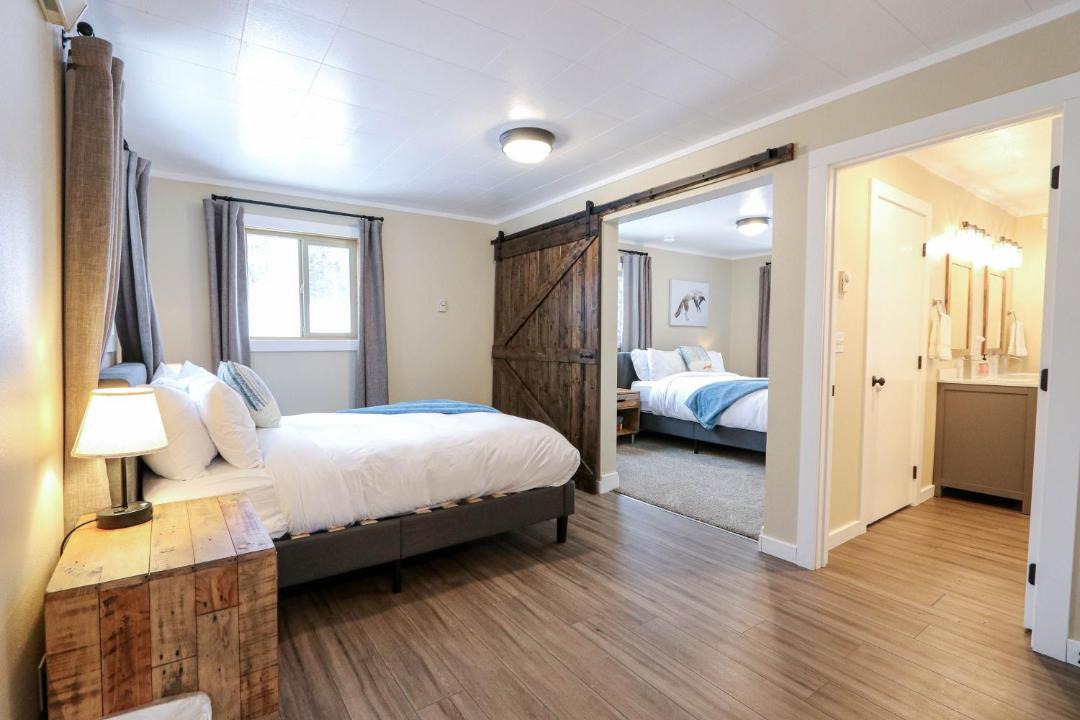 Photo of Bedroom in West Yellowstone
