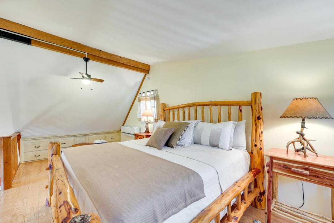 Photo of Bedroom in Pine Ridge