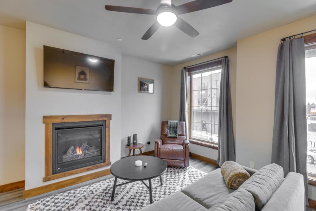 Photo of Livingroom in Columbia Falls