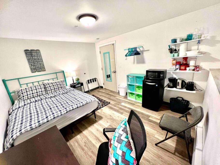 Photo of Livingroom in University District