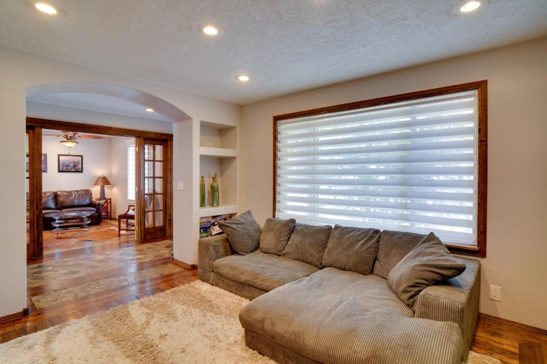 Photo of Livingroom in Kaysville