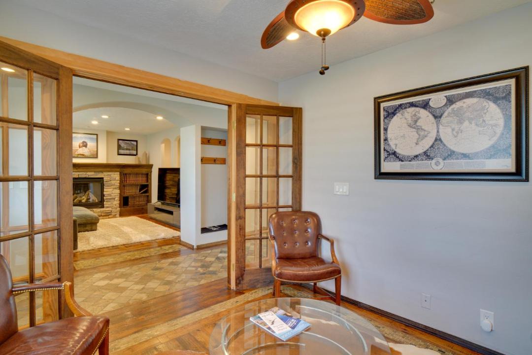 Photo of Livingroom in Kaysville