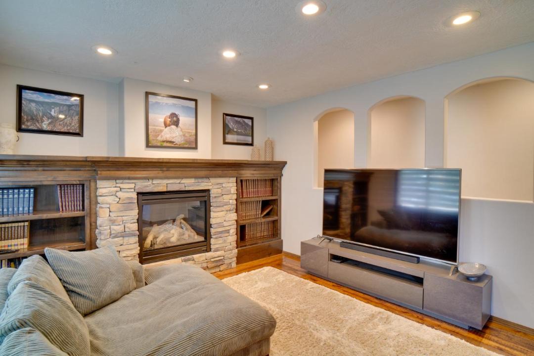 Photo of Livingroom in Kaysville