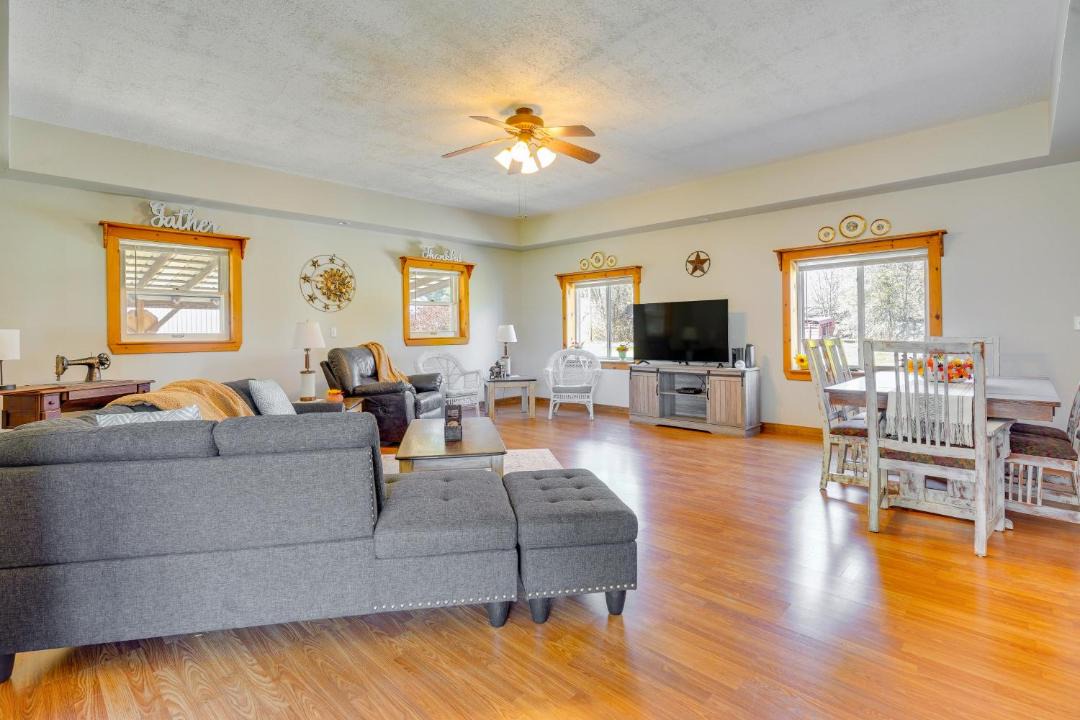 Photo of Livingroom in Rockbridge