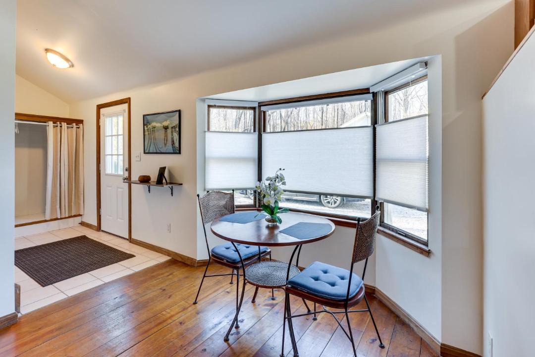 Photo of Livingroom in Wayland