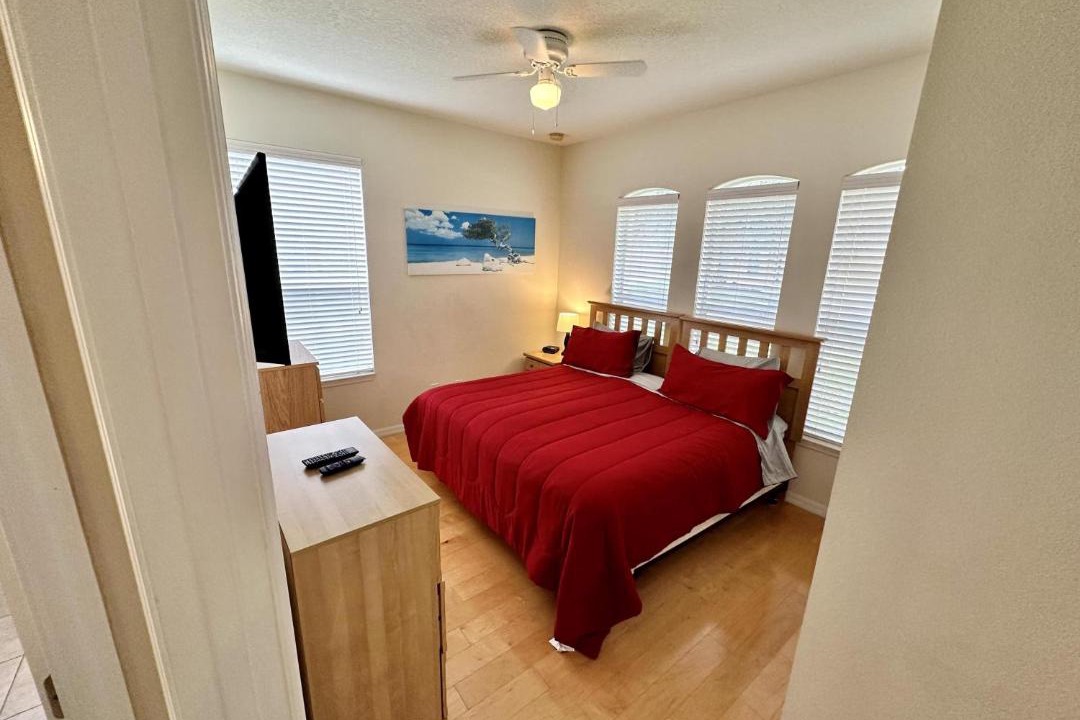 Photo of Bedroom in Watersong