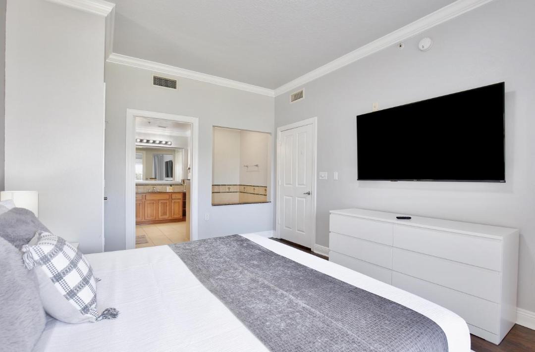 Photo of Bedroom in Reunion
