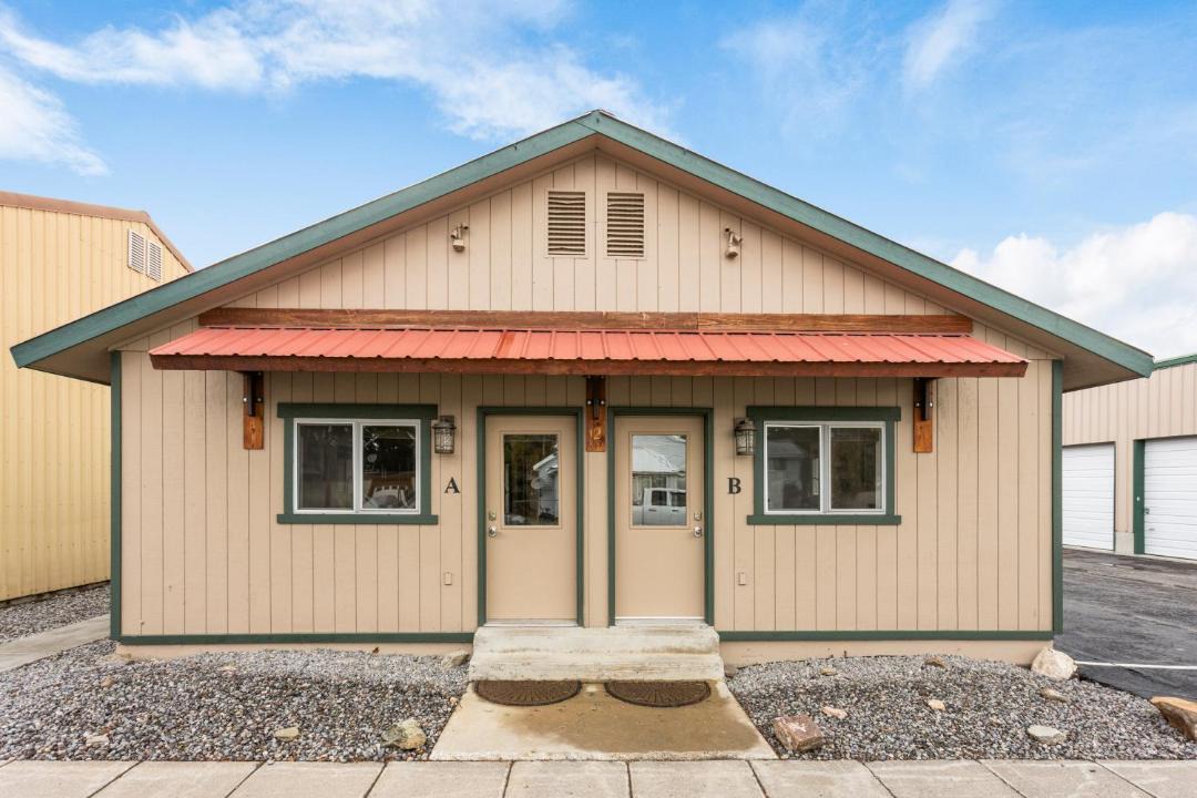 Photo of Buildings in West Yellowstone