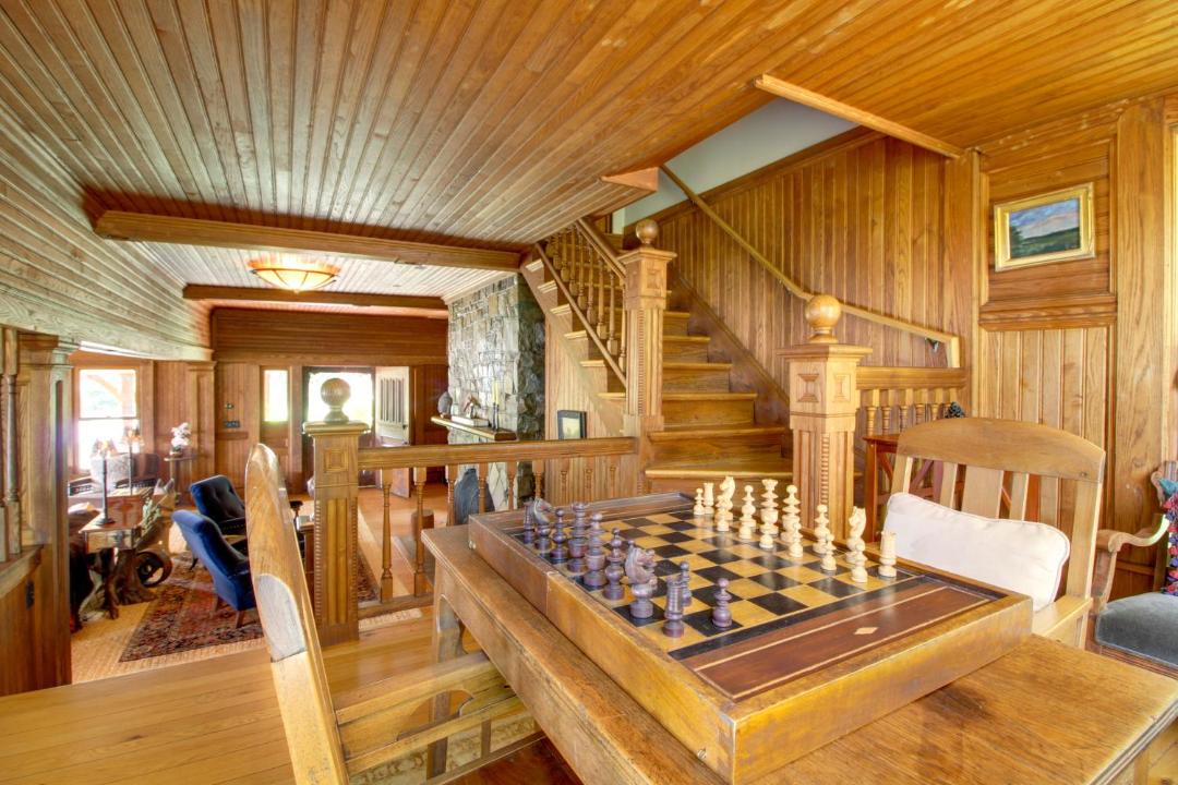 Photo of Livingroom in Silver Bay