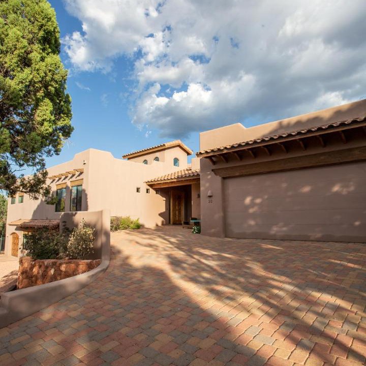 Photo of Buildings in West Sedona