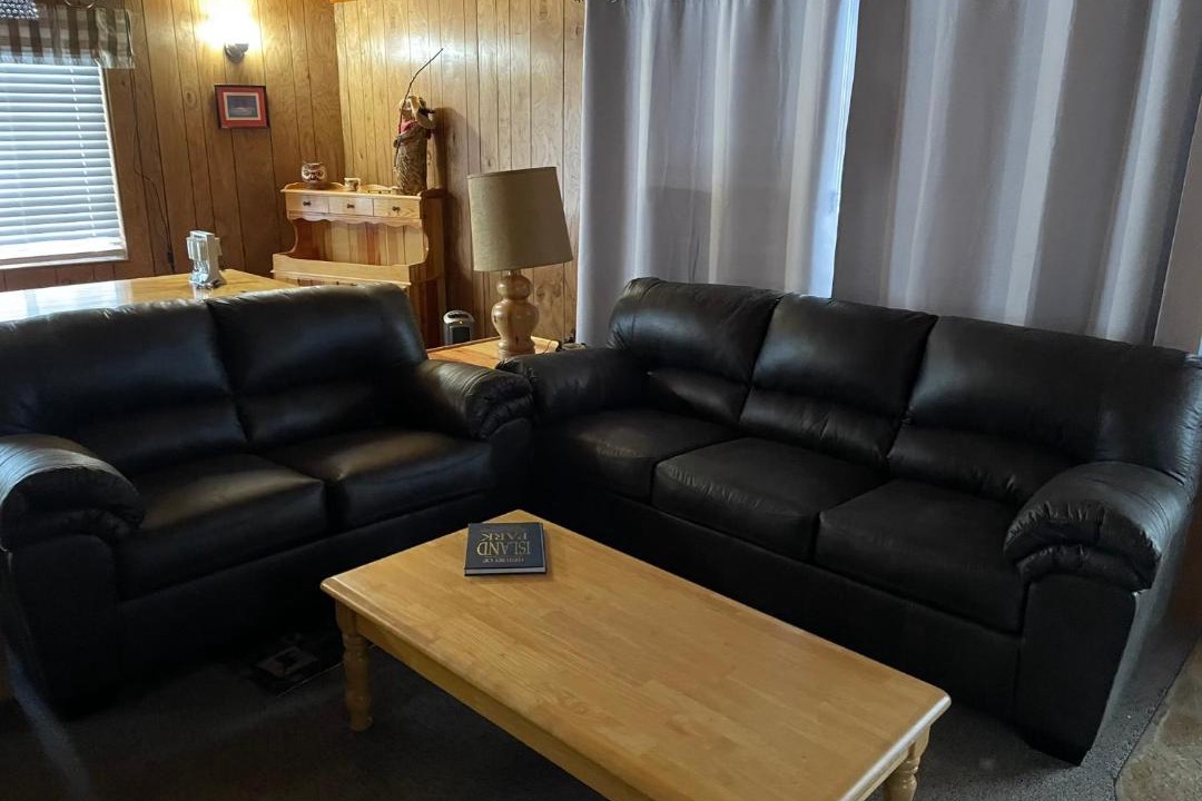 Photo of Livingroom in Island Park