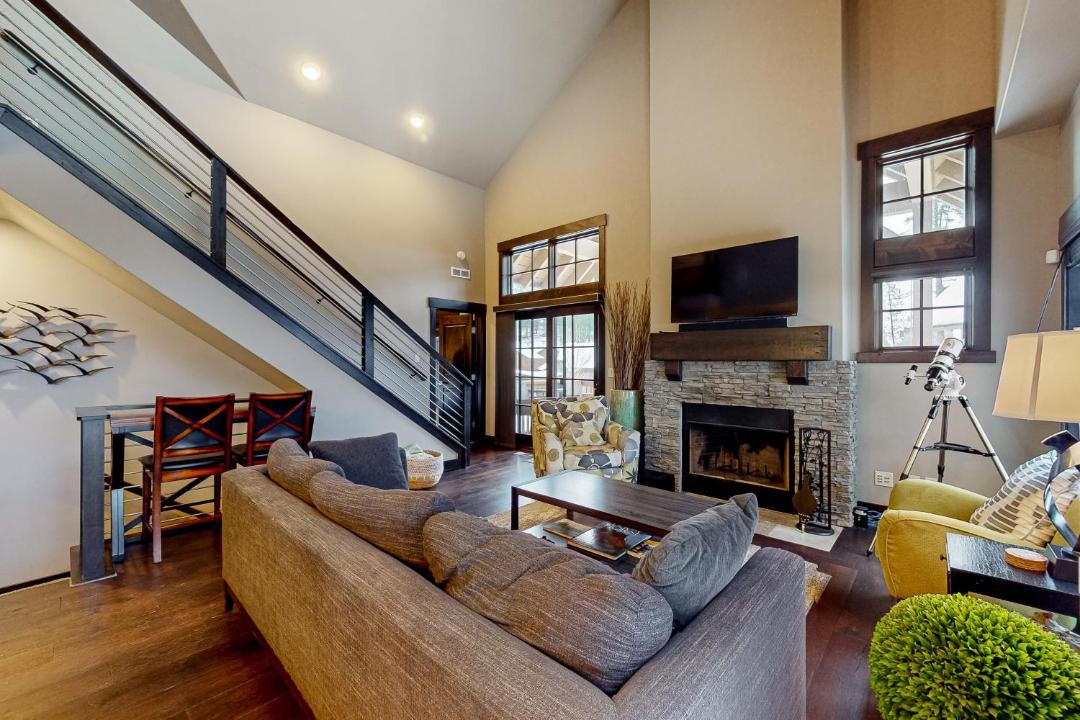 Photo of Livingroom in Tamarack Resort