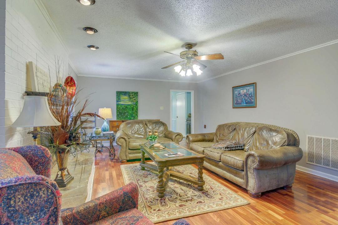 Photo of Livingroom in Jackson