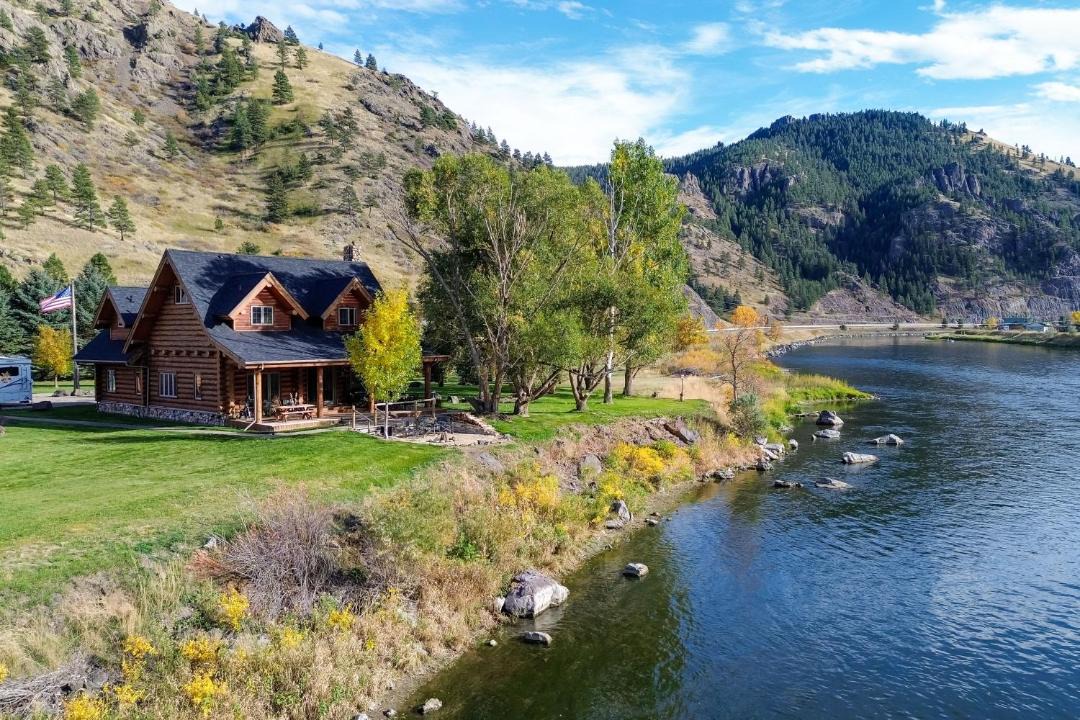 Photo of Outdoor in Cascade