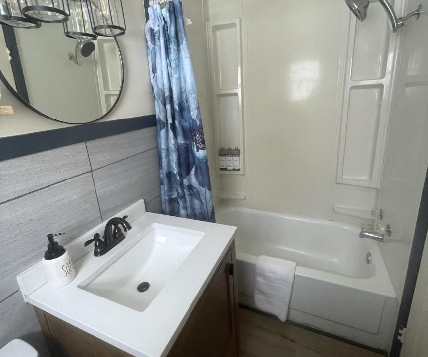 Photo of Bathroom in Salmon
