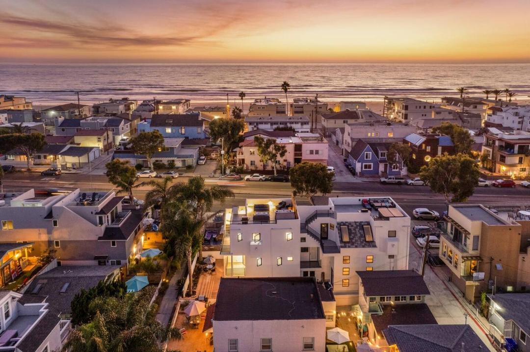 Photo of Others in Mission Beach