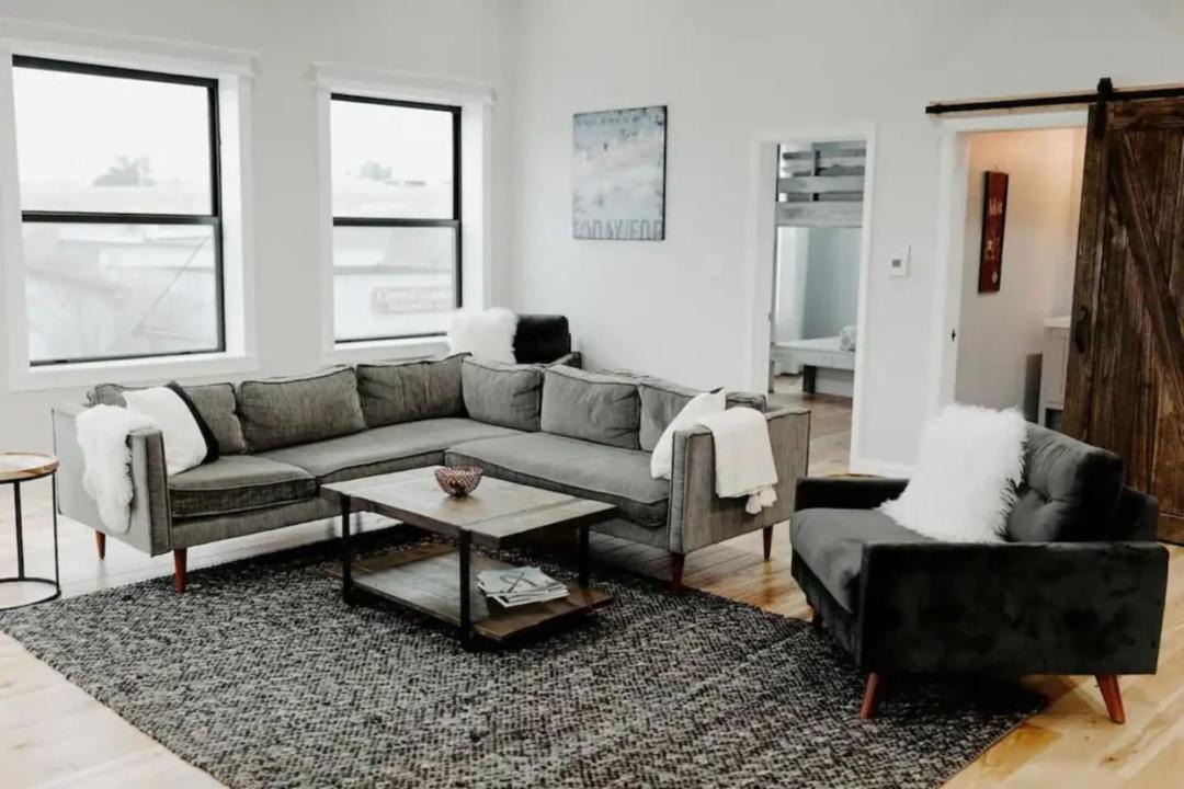 Photo of Livingroom in Babe Denny