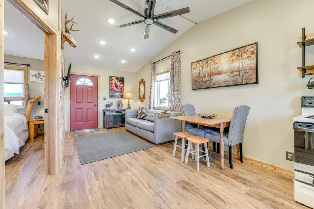 Photo of Livingroom in Dillon