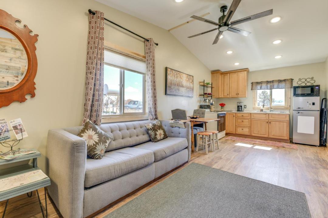 Photo of Livingroom in Dillon