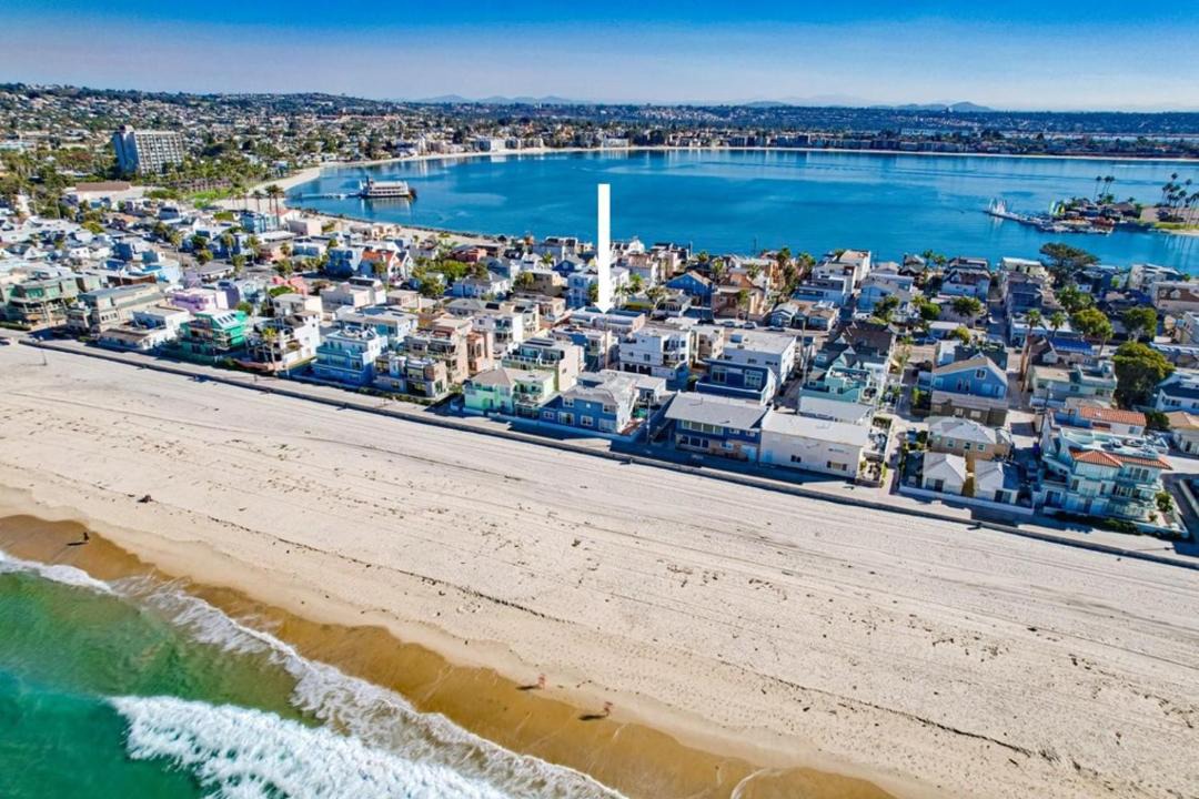 Photo of Others in Mission Beach