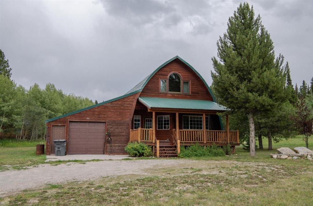 Photo of Buildings in Lazy Acres