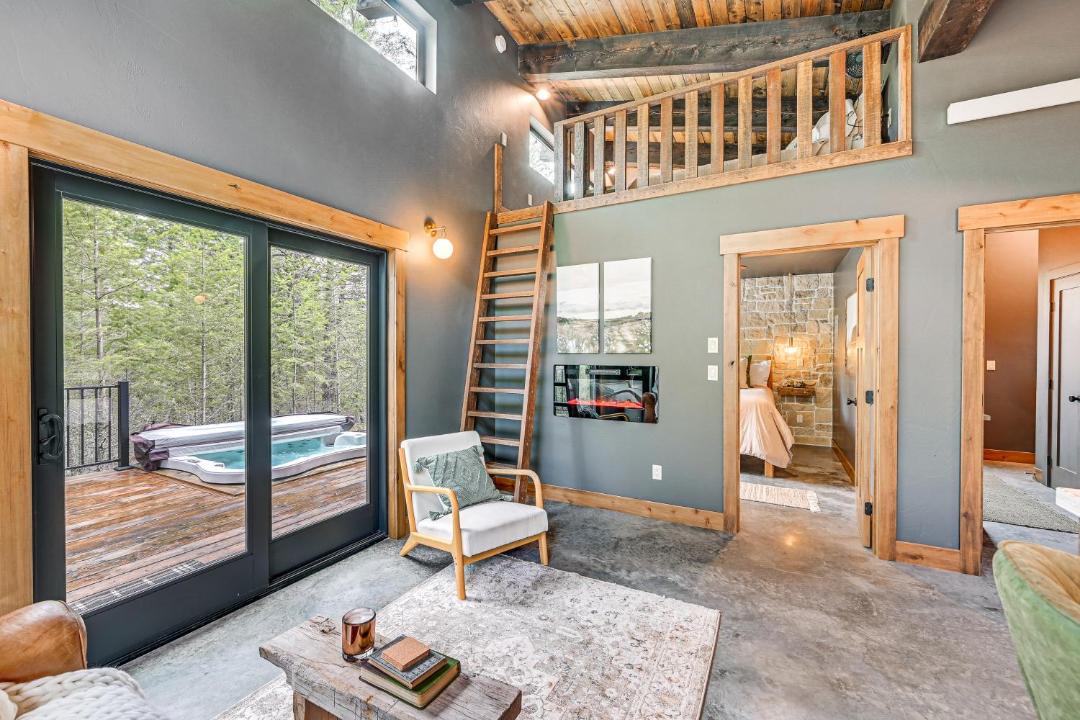Photo of Livingroom in Polson