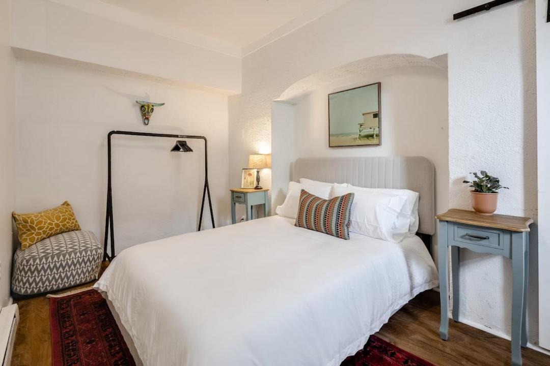 Photo of Bedroom in Roxborough-Manayunk