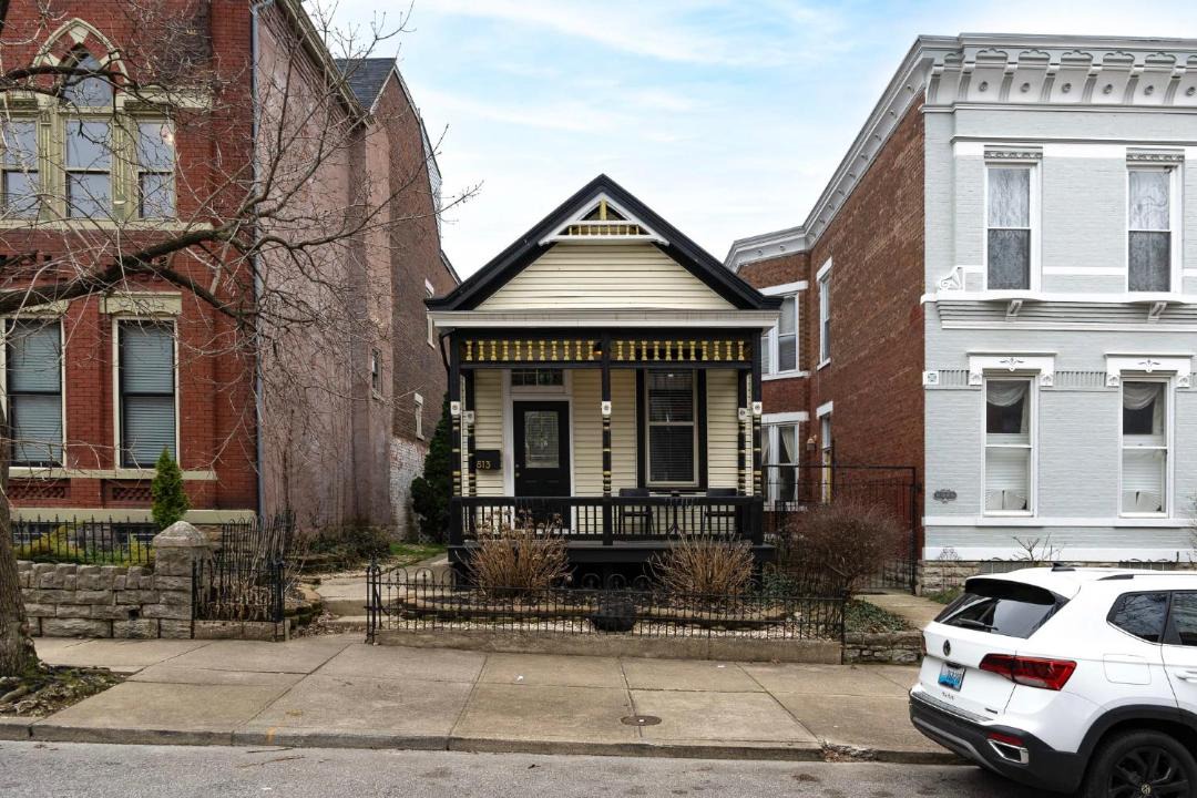 Photo of Buildings in Covington