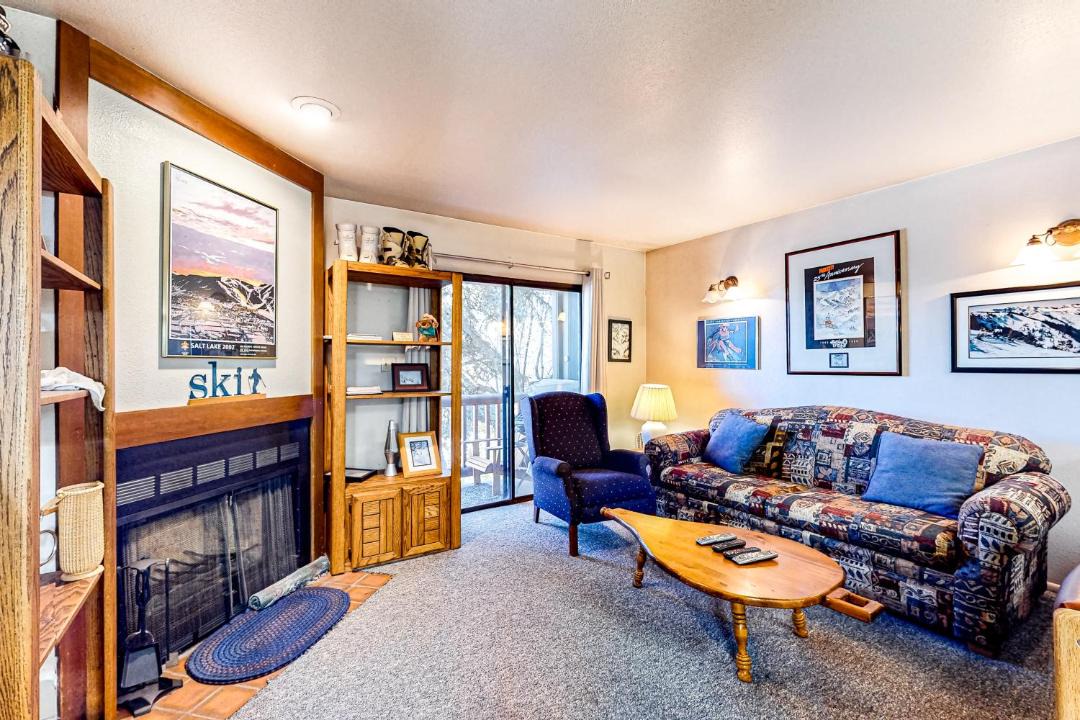 Photo of Livingroom in North Park City
