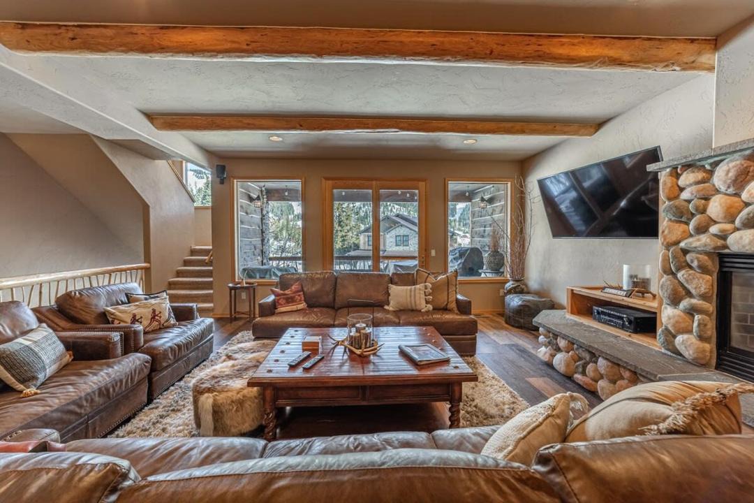 Photo of Livingroom in Whitefish