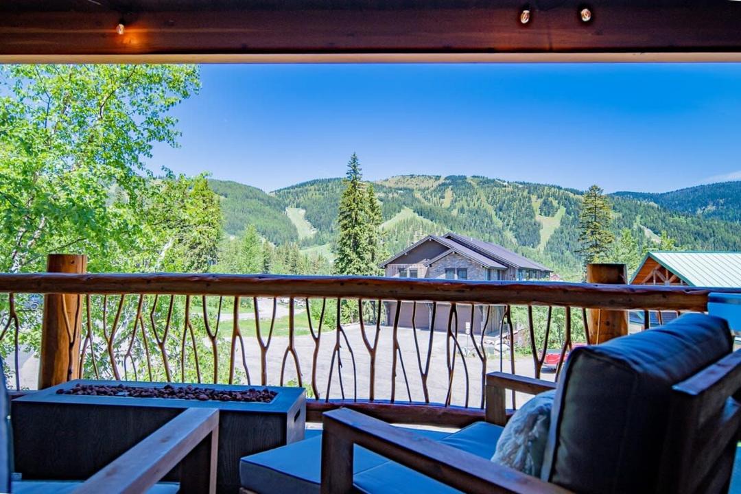 Photo of Patio Balcony in Whitefish