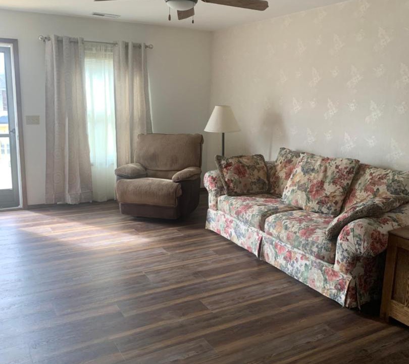 Photo of Livingroom in Joplin