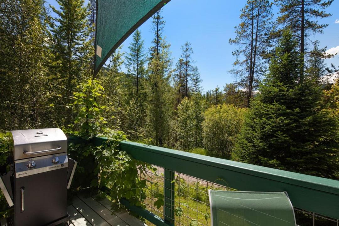 Photo of Patio Balcony in Columbia Falls