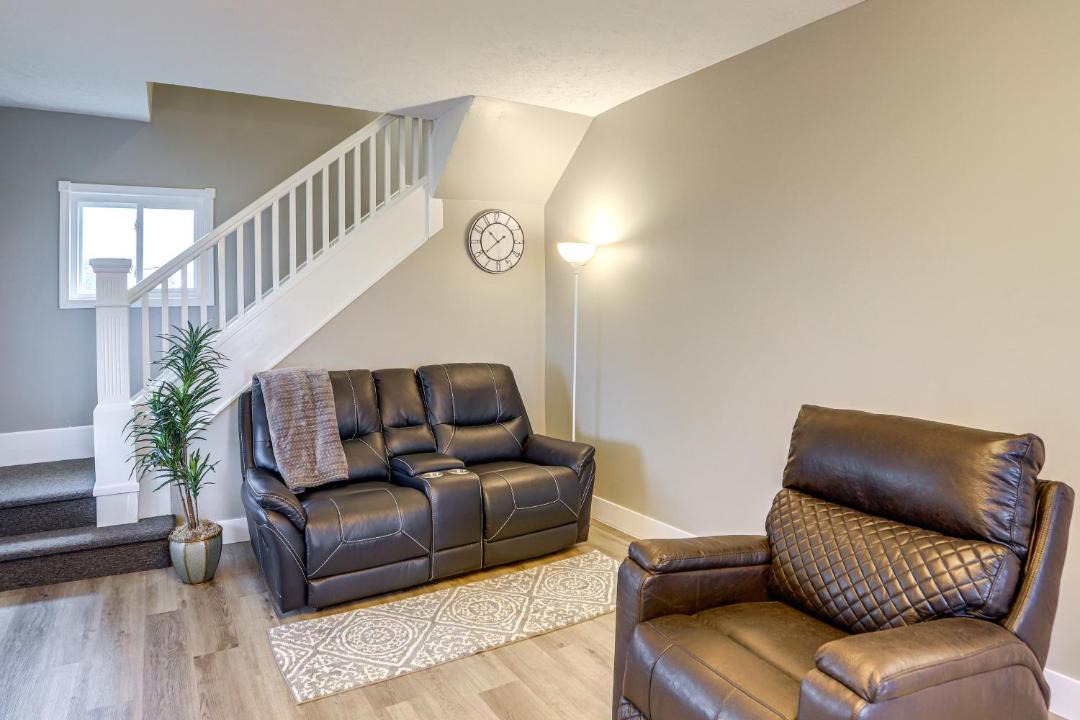 Photo of Livingroom in New Haven  Huron County