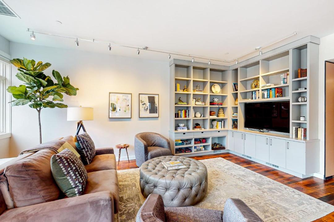 Photo of Livingroom in Jackson