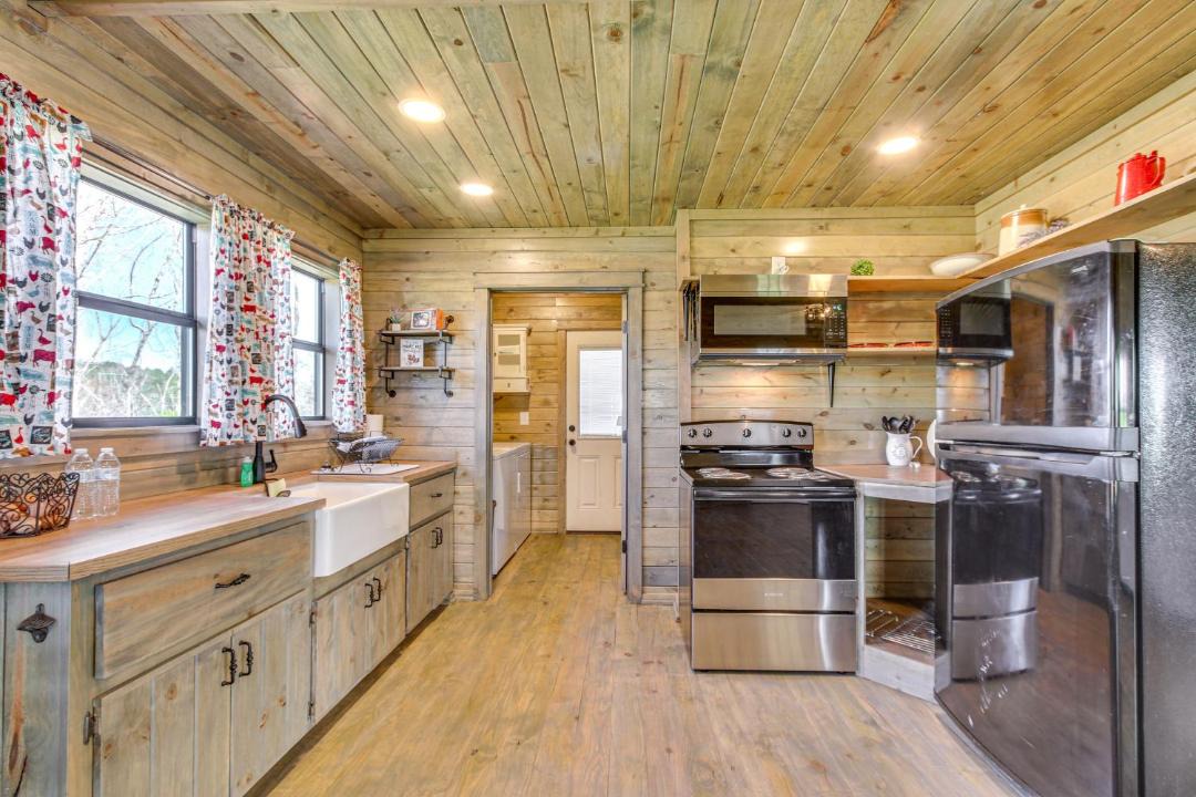 Photo of Kitchen in New Site