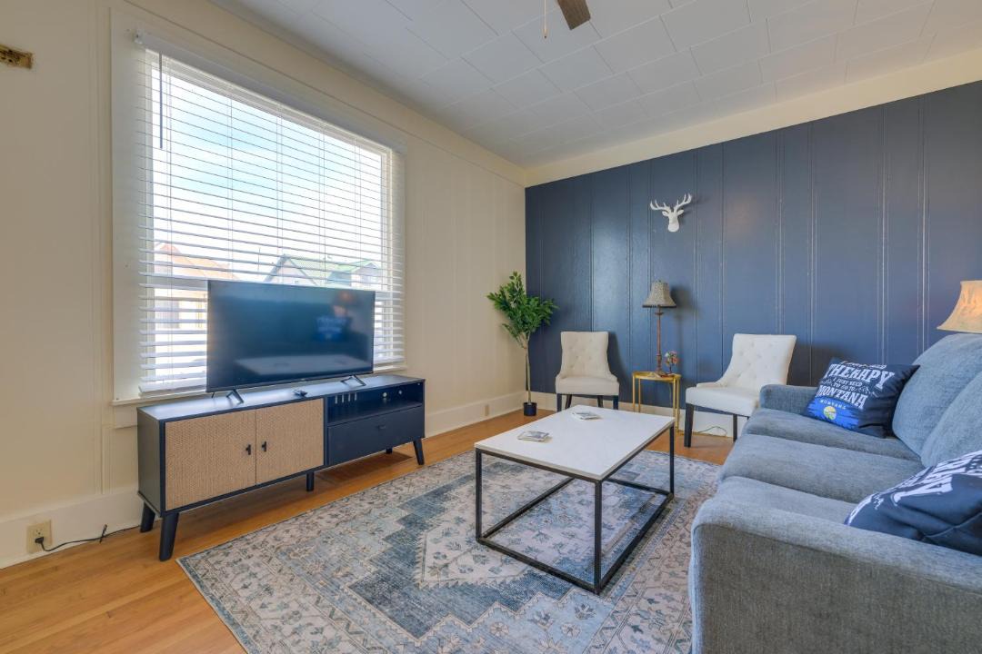 Photo of Livingroom in Anaconda