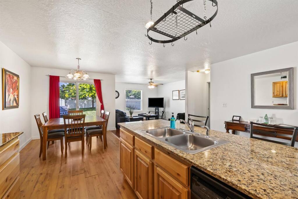 Photo of Livingroom in Meridian