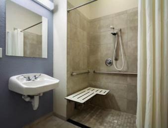 Photo of Bathroom in Stanley