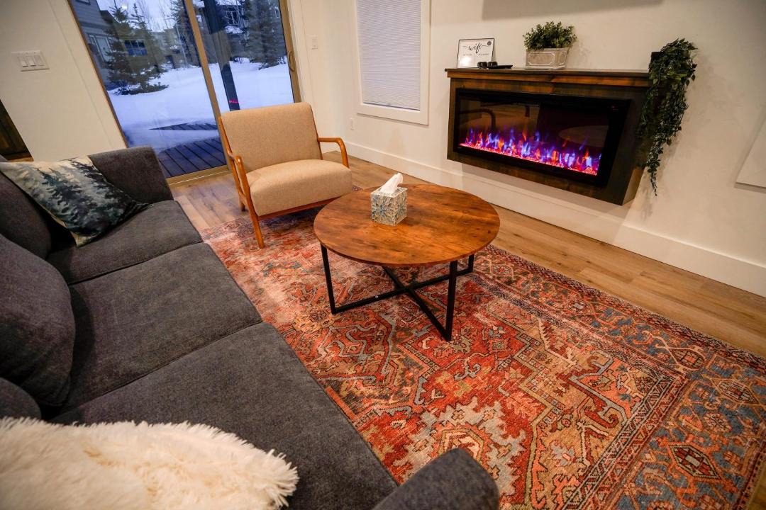 Photo of Livingroom in Victor