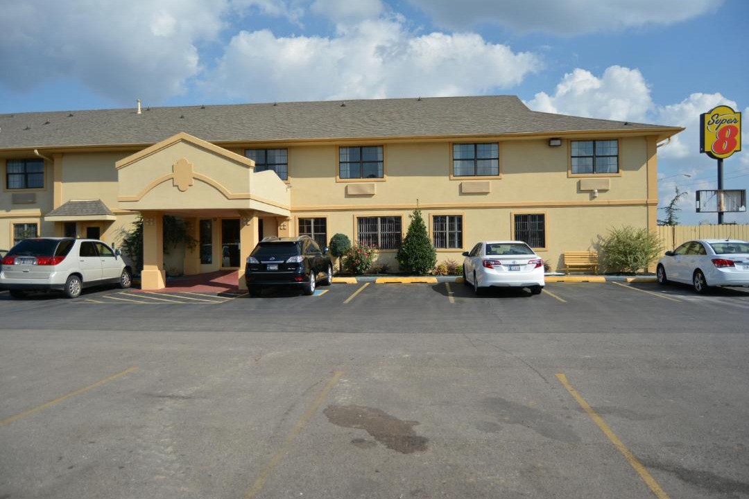 Photo of Buildings in Sulphur